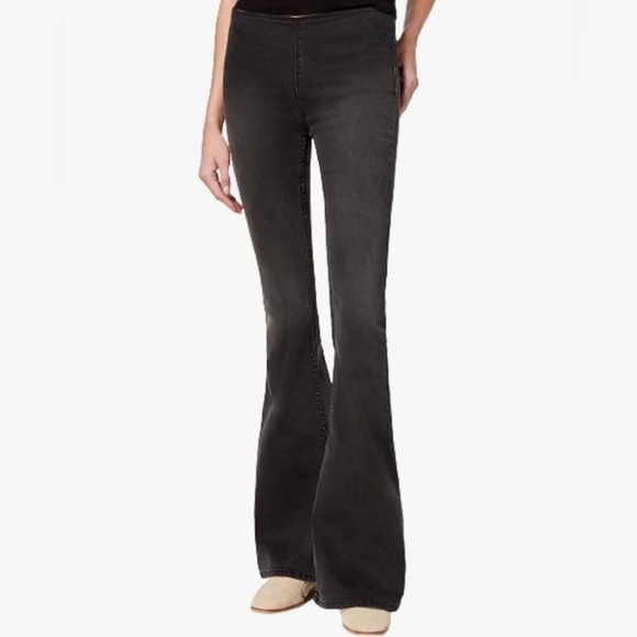 Free People Gummy Denim Penny Flare Jeans - Picture 2 of 9